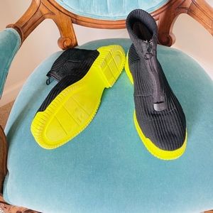 Camper Brutus Boots - Black & Neon Yellow - Size European 43, USA 10M